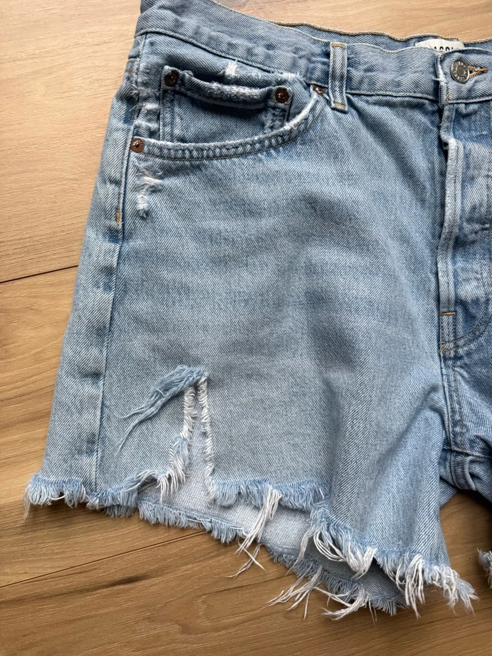 AGOLDE Parker High-Rise Distressed Denim Shorts